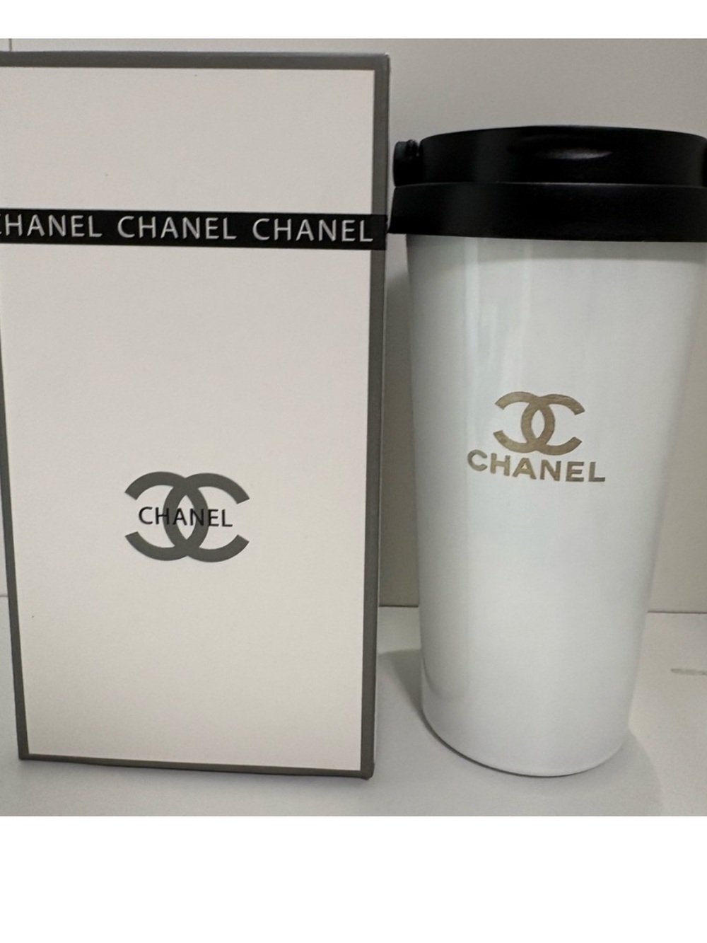 Chanel  beauty gift water bottle 500ml
